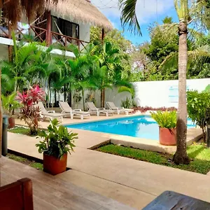 Azul 36 Hotel Bacalar